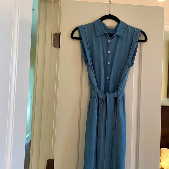 Spring/ Summer lightweight denim dress - Picture 1 of 2